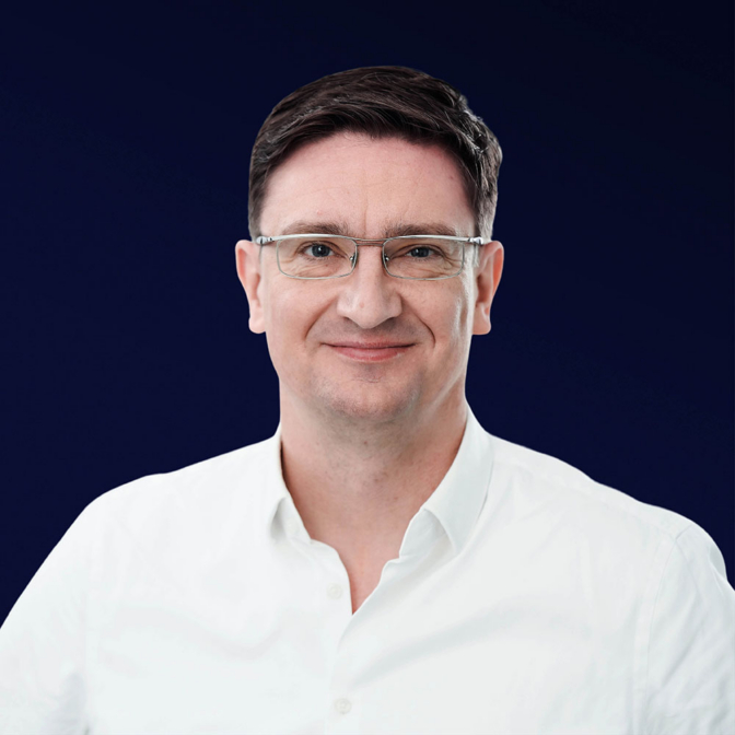 Deekeling Arndt Headshot Bernd Buschhausen 1000Px Rgb Rt